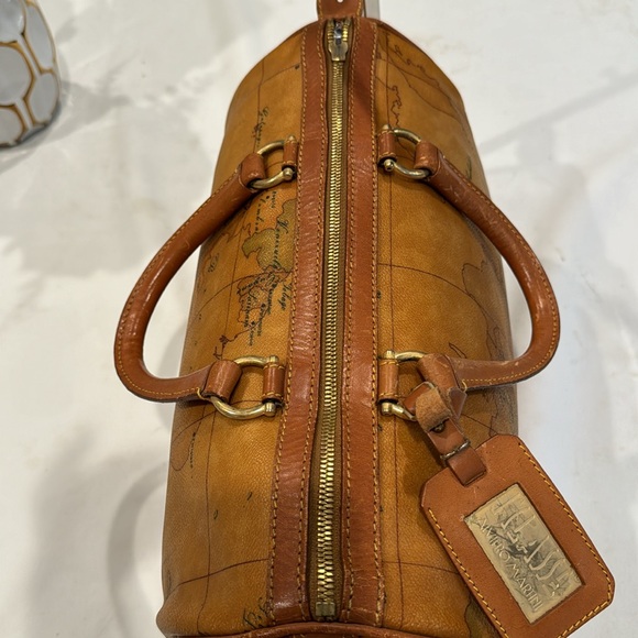 Authentic Alvaro Boston bag - Picture 7 of 12